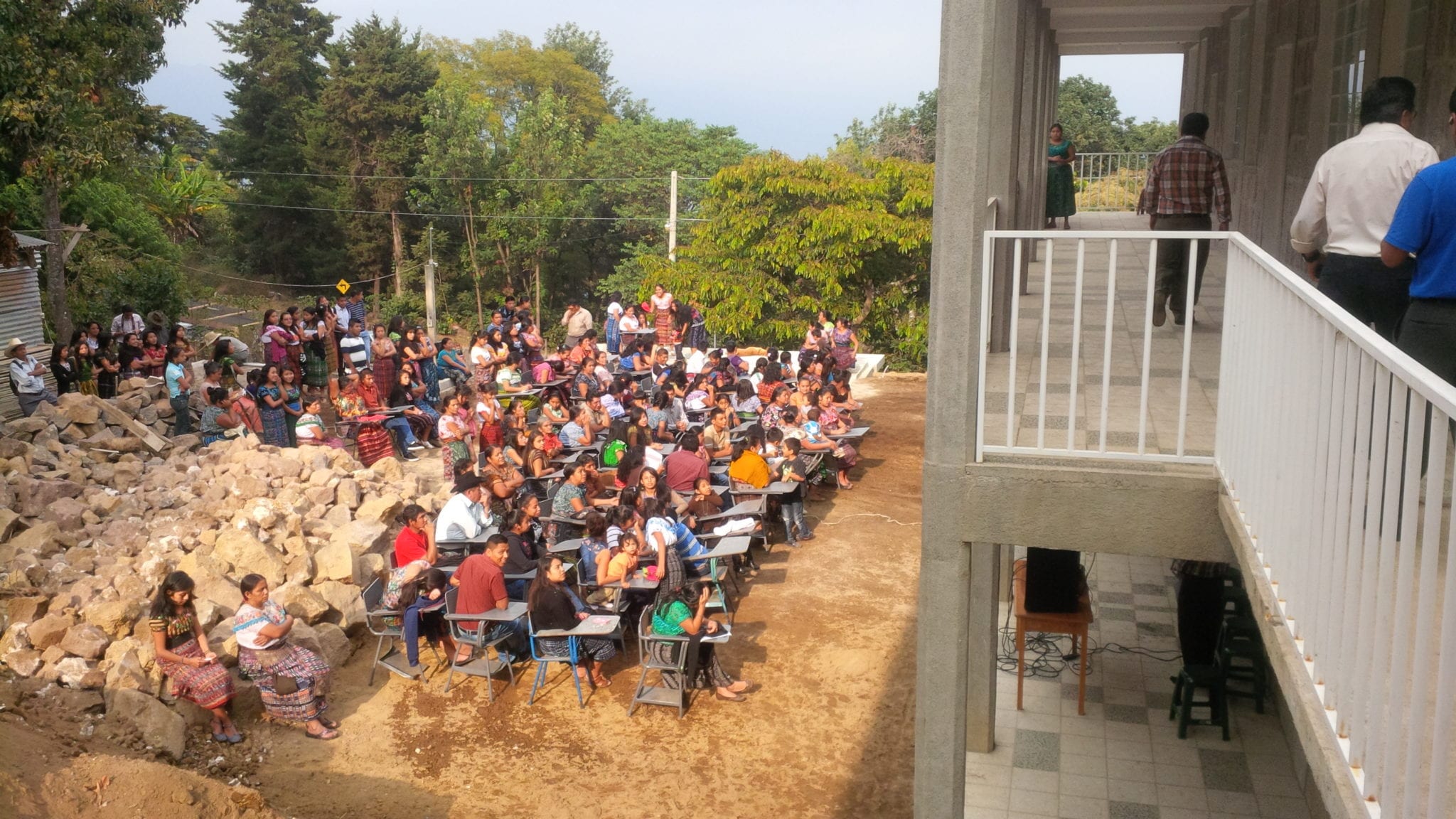 Feierliche Schuleinweihung in San Pedro la Laguna